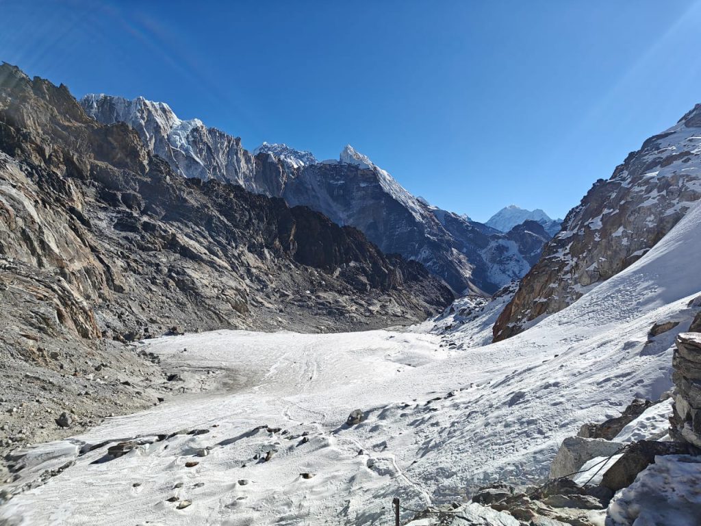 Gokyo Cho La pass Trek