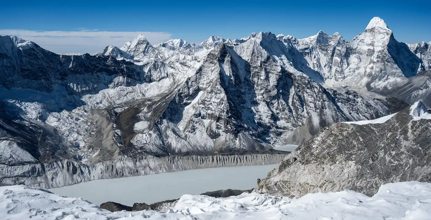 Island peak climbing in 19 Days