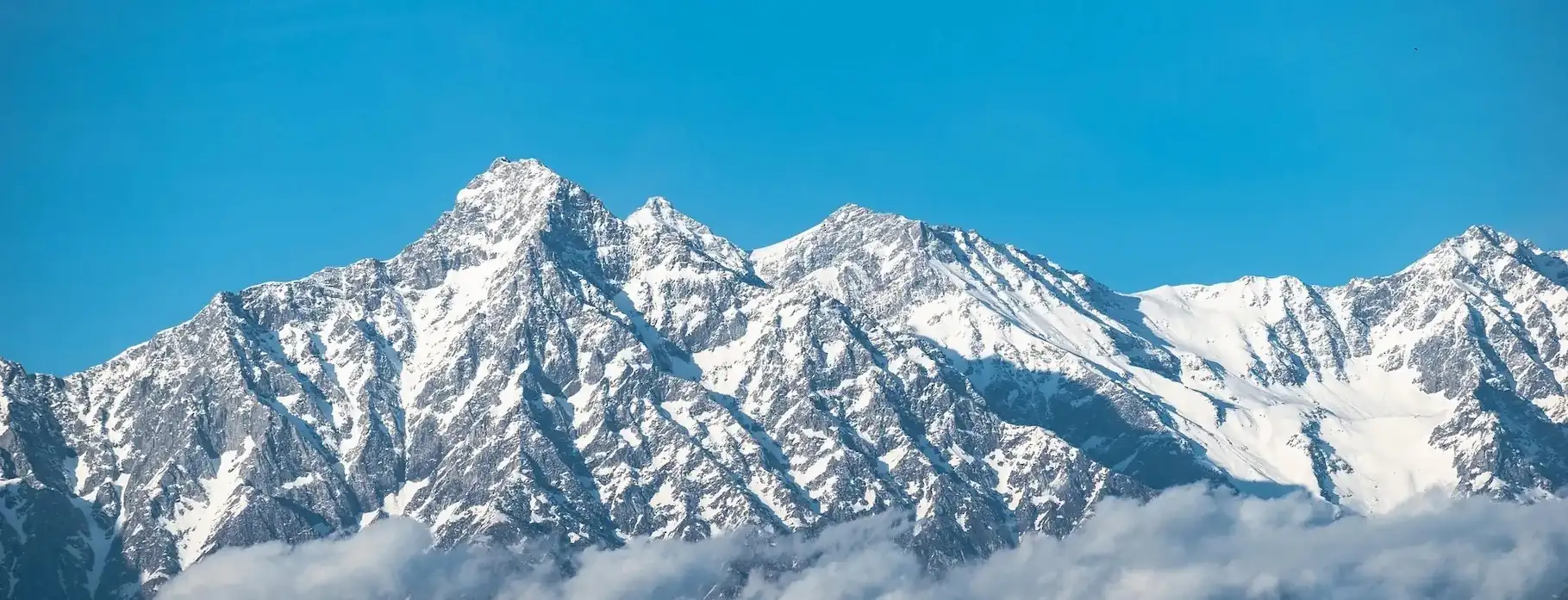 Yala Peak Climbing